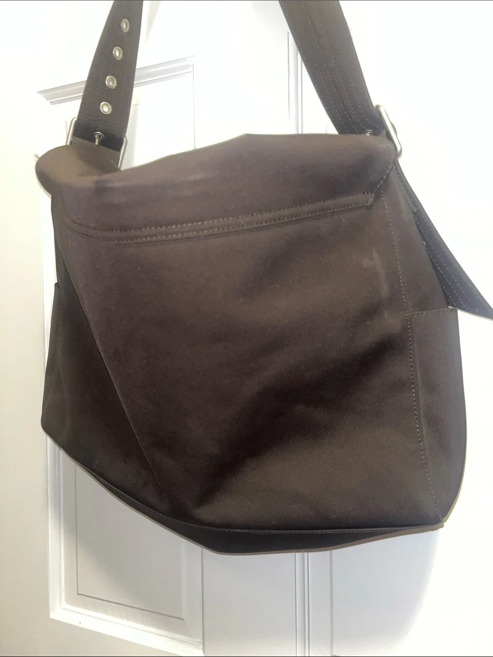 GAP versatile dark